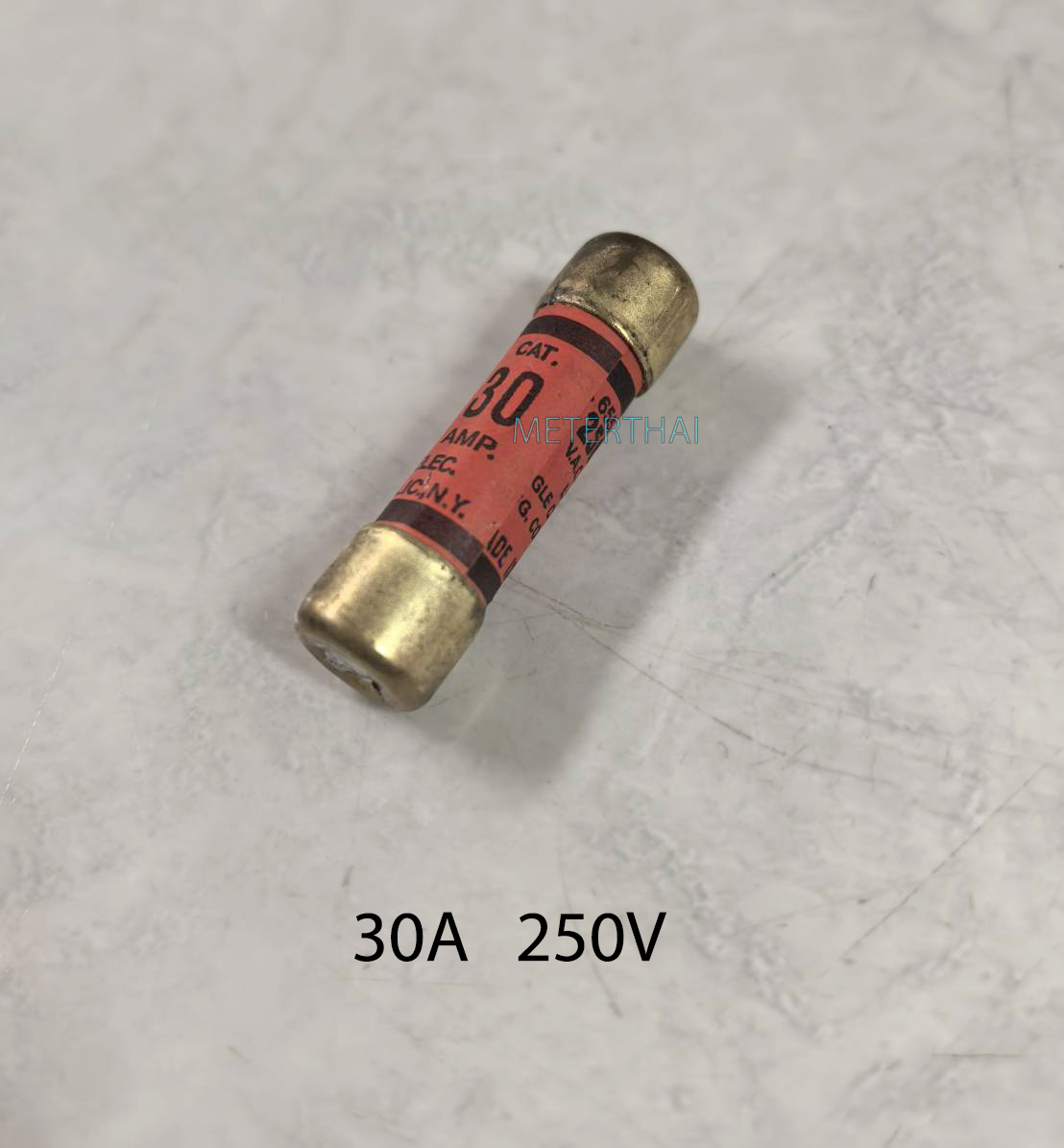 EAGLE ฟิวส์กระบอก 30A 250V Cylinder FUSE ฟิวส์ใส่เซฟตี้สวิทซ์